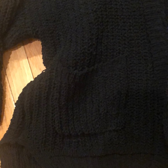 Hollister Cardigan Sweater XS/S - Picture 5 of 6